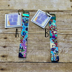 Mouse Ear Holder: Glow Alien