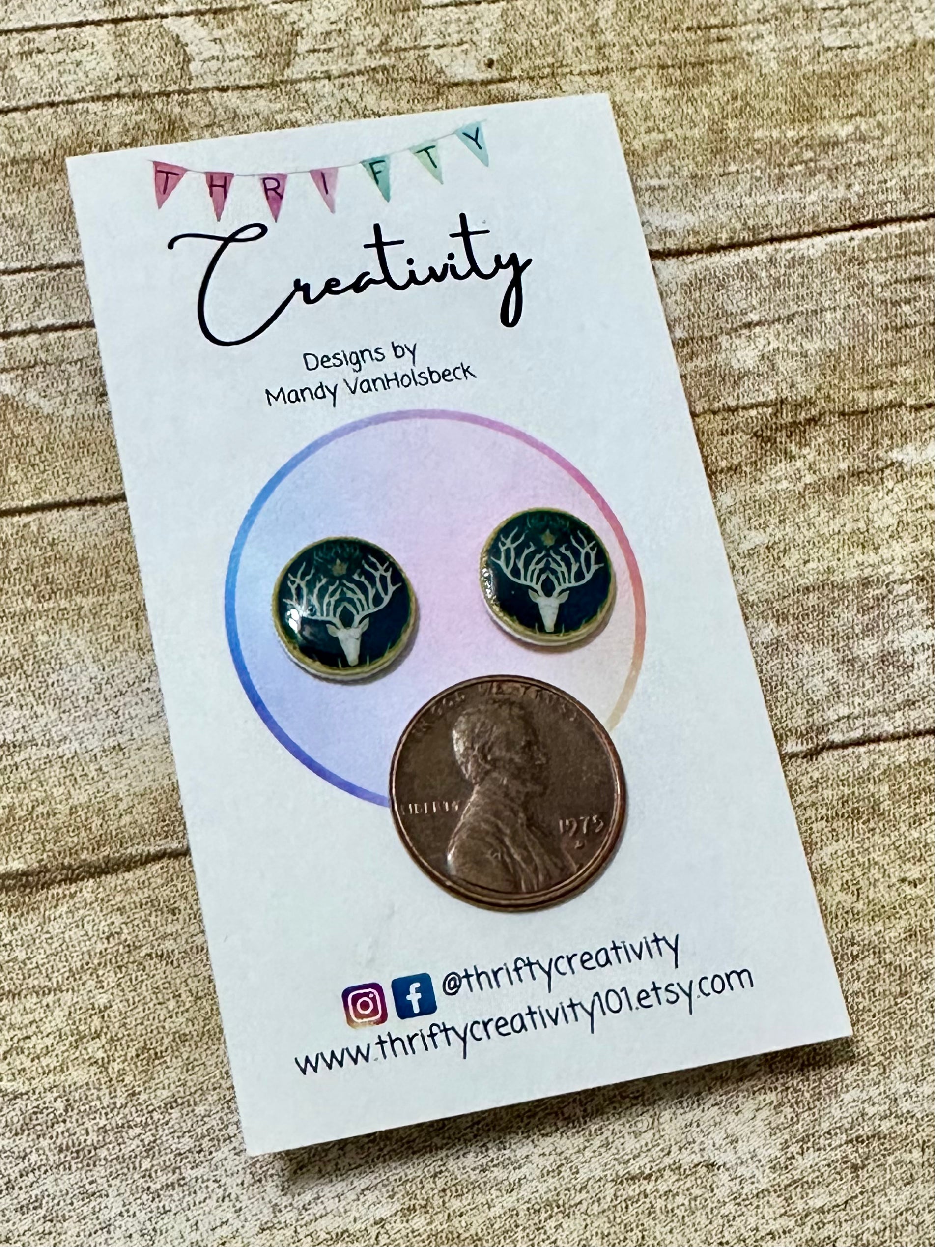 Romantasy Book Club Earrings