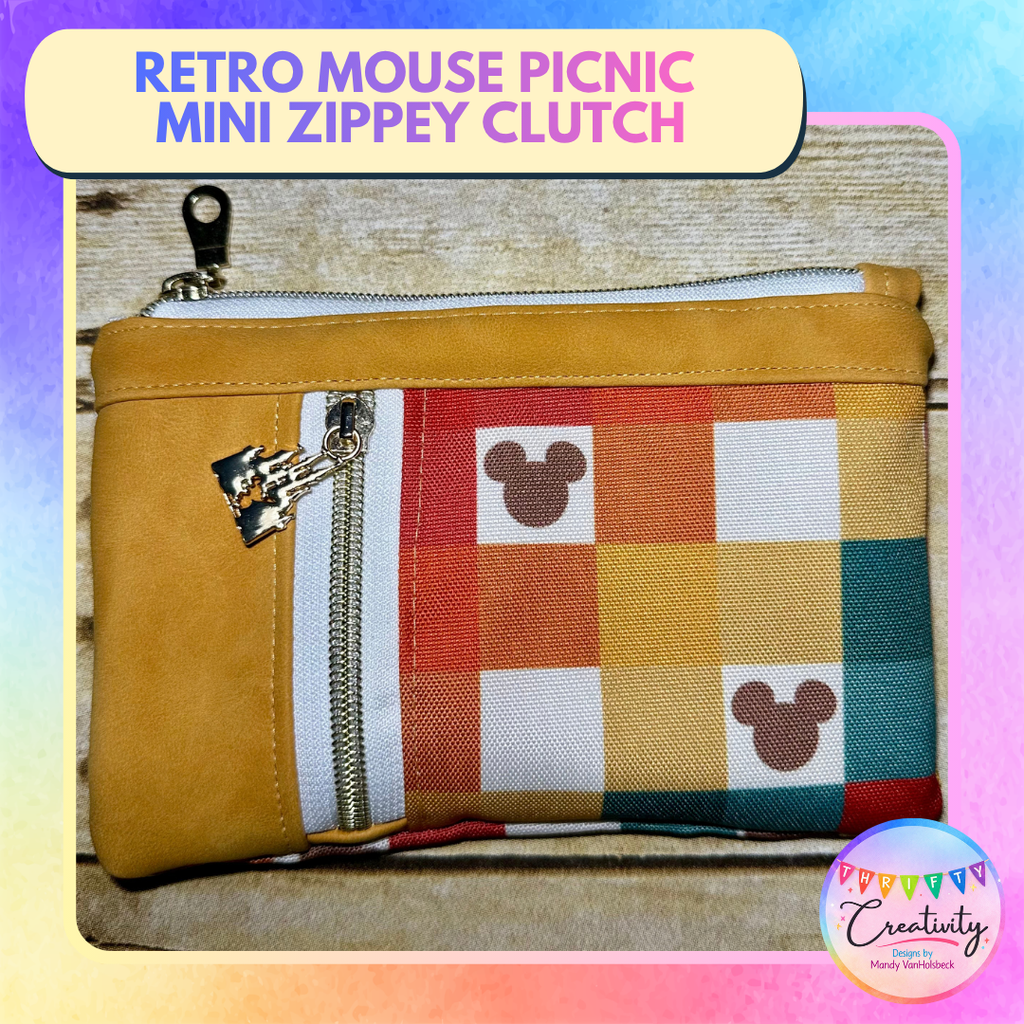 Retro Mouse Picnic Mini Zippy Clutch