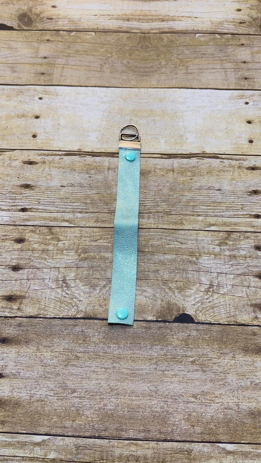 Mouse Ear Holder: Sparkle Mint